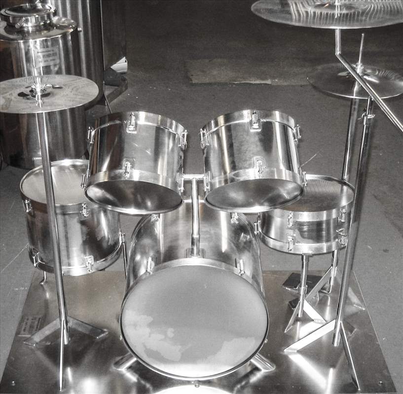 Drum headstone.jpg
